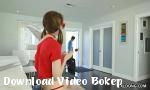 Video bokep online Kakak tiri pengecut terbaru di Download Video Bokep