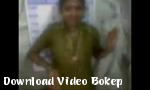 Video bokep indonesia Bibi malar memberikan ASI dan tersenyum pada pende - Download Video Bokep