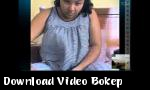 Nonton video bokep gadis gemuk keriting masturbasi di webcam 3gp gratis