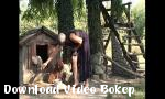 Vidio bokep Slutty nenek berbulu Viviana mesum di bawah pohon  Terbaru - Download Video Bokep