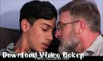 Download vidio sex Latino Twink Langkah Putra Berlatih Di Beruangnya  gratis
