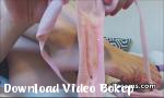 Video bokep Celana Dalam Merah Muda dan Fingering Basah - Download Video Bokep