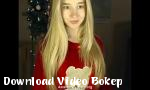 Video bokep Remaja Blondi menunjukkan payudaranya yang kecil terbaru - Download Video Bokep