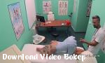 Video bokep online Pasien pirang besar pantat dokter poni hot di Download Video Bokep