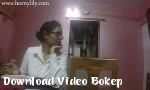 Download video bokep India Bibi Seks Terangsang Lily Di Kantor Terbaru