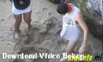 Download video bokep Panas di pantai terbaru