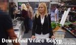 Vidio xxx Wanita Dewasa Menggedor di Pion Shop Gratis - Download Video Bokep
