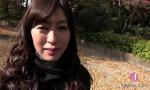 Bokep Video 33歳の美巨乳を舐め回すように見つめ gratis