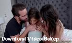 Download vidio bokep Milf menghisap Segitiga Cinta Keluarga - Download Video Bokep