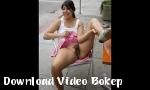 Video bokep Bagian atas rok 2 3gp gratis