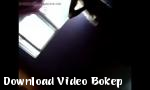 Video bokep remaja Brasil kencing sendiri di teman dia terbaru di Download Video Bokep