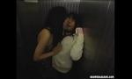 Nonton bokep HD Lesbian Jepang dipaksa di lift hot