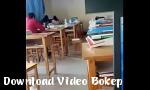 Vidio Bokep HD Mengisap penis dari orang Cina selama kelas online