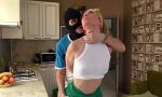 Download video Bokep Home intruder fucked Mom hewife in Anal for the fi terbaru