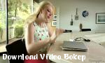 Bokep HD Mom Cherie DeVille dan Samantha Rone Licking Salin 2019