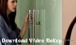 Bokep Mom tertangkap remaja masturbasi di kamar mandi - Download Video Bokep