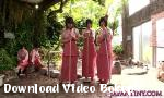 Nonton video bokep Babes Jepang berbagi ayam hot