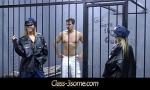 Video Bokep Hot Burning mff 3some in the prison terbaru