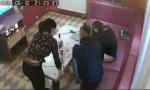 Bokep Video MONGOLIAN COUPLE IN KARAOKE