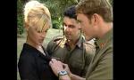 Download Vidio Bokep Lisa Crawford con dos soldados hot