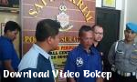 Video bokep indonesia tega sekali ngentot tetanga sendiri saat lagi sepi - Download Video Bokep