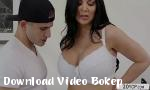 Bokep HD Milf Jasmine Jae kacau oleh anak tirinya 2019