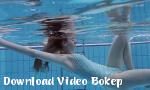 Video bokep Anna Netrebko remaja kecil yang kurus di bawah air hot 2018