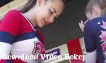 Download vidio Bokep HD Voyeur Remaja  Remaja Cheerleader mp4