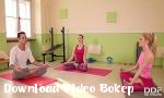 Video bokep yoga fetish kaki