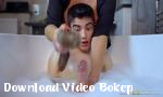 Download video bokep BJXCAM COM Seorang pria dengan ayam besar melakuka terbaru - Download Video Bokep