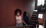 Nonton Film Bokep Public Fucking On Huge Cock in Apartment Staircase 3gp