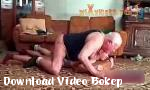 Video bokep Remaja pirang lucu kacau oleh granpa - Download Video Bokep