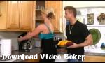 Video bokep Dapur ibu pirang bercinta gratis di Download Video Bokep