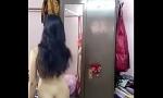 Download video Bokep Desi girl removing her dress hot