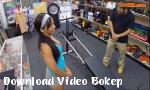 Video bokep Pelatih olahraga berpose di depan kamera dan memuk terbaru - Download Video Bokep
