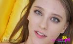 Video Bokep Hot Teen shows sy closeup in 4K 2019