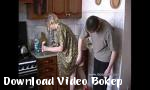 Video bokep online Anak mesum ibu di dapur sementara ayahnya di tempa di Download Video Bokep