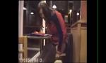 Vidio Bokep Girl Pees on Fast Food Floor gratis