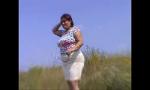 Download vidio Bokep HD Mature Indian BBW mules walk mp4