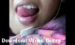 Download video porno Gadis philipino HOT manis menunjukkan payudaranya  gratis