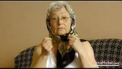 Nonton bokep HD OmaHoteL Horny Grandma Toying Her Hairy sy 3gp online