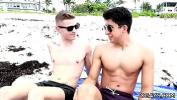 Video Bokep Terbaru Gay beach boys hot