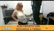 Download Film Bokep Gets electrocuted while getting head mp4