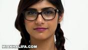 Film Bokep MIA KHALIFA Cum Explore Mia apos s Glorious Lebanese Figure 3gp online