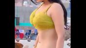 Vidio Bokep HD Hot Cleavage beautiful indian mp4