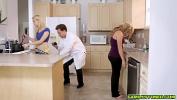 Video Bokep Kyle Mason utilized the app to make his stepmom and stepsis suck his man meat excl 3gp