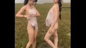 Nonton video bokep HD take photo shoots nude gratis