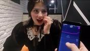 Nonton Video Bokep Girl is teased by boyfriend with ohmibod in restaurant 3gp
