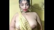 Bokep Video indian bhabi boobs pressing gratis