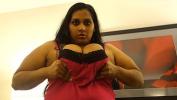 Film Bokep Indian BBW plays with her huge tits excl online